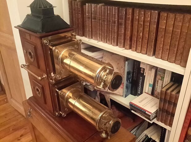 Antique brass magic lantern, used in the staged version of Les Fra-Maçonnes