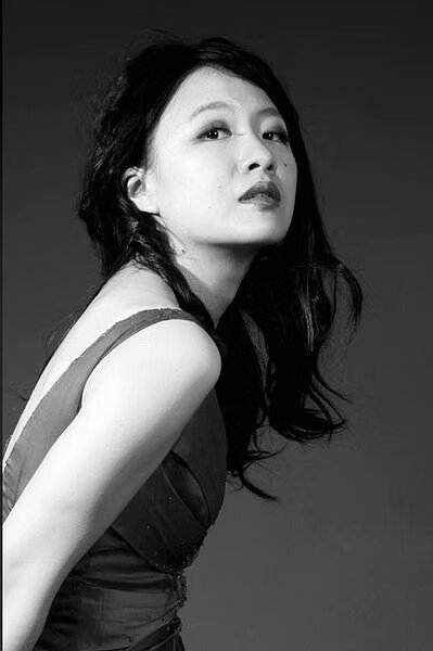 Wei-Lian Huang